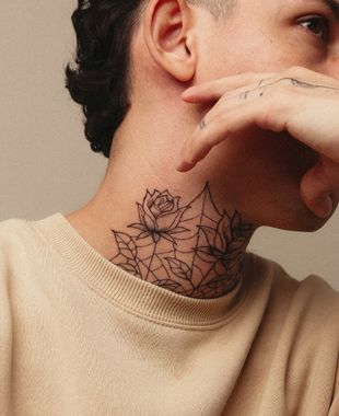 tattoo nacken mann