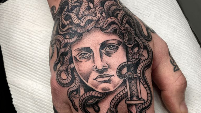 Was ist ein Medusa Tattoo